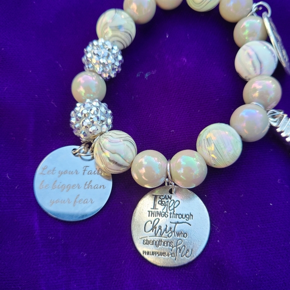 Beaded bracelet stack with inspirarion - Picture 11 of 11